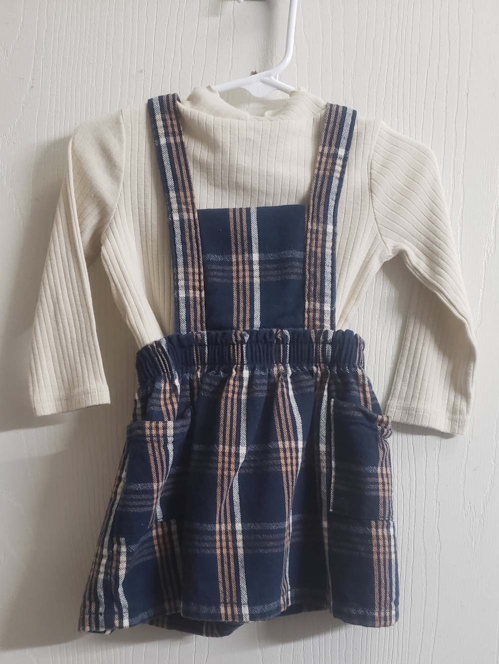 Wonder Nation Plaid Skirt And Matching Shirt.